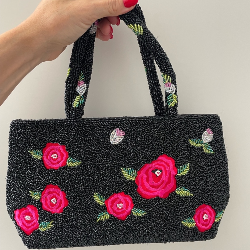 Floral beads handbag
